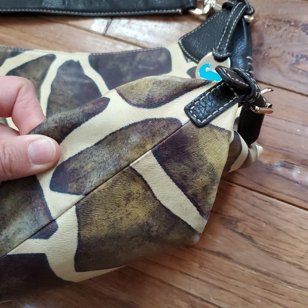 Dooney & Bourke Giraffe Animal Print Shoulder Bag - Picture 4 of 11